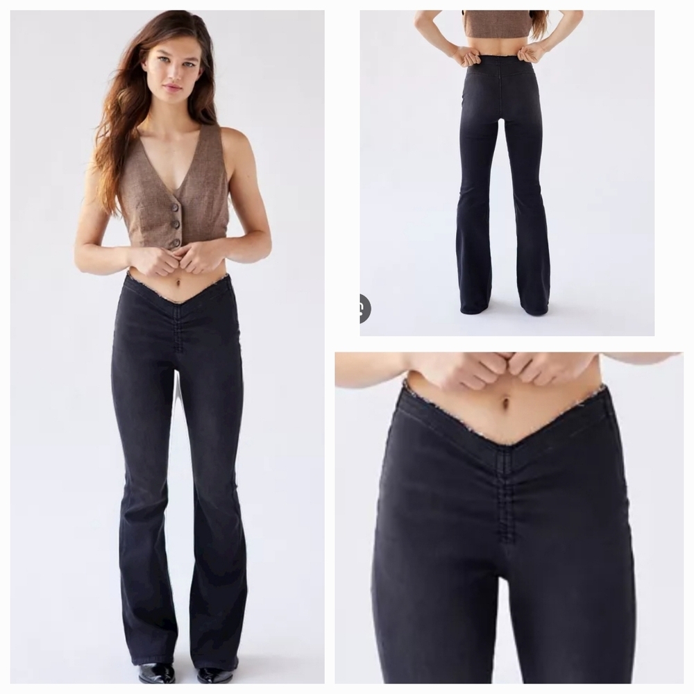 ❤️ URBAN OUTFITTERS BDG RUCHED V-FRONT FLARE JEANS, LOW RISE, 8 (29)